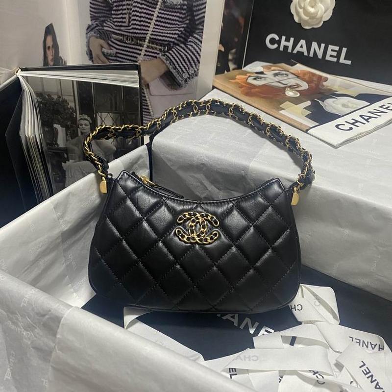 Chanel Handbags 573